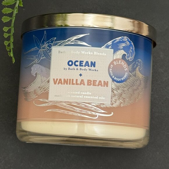 BBW Ocean + Vanilla Bean Bath & Body Works 3 Wick Candle - Picture 5 of 10